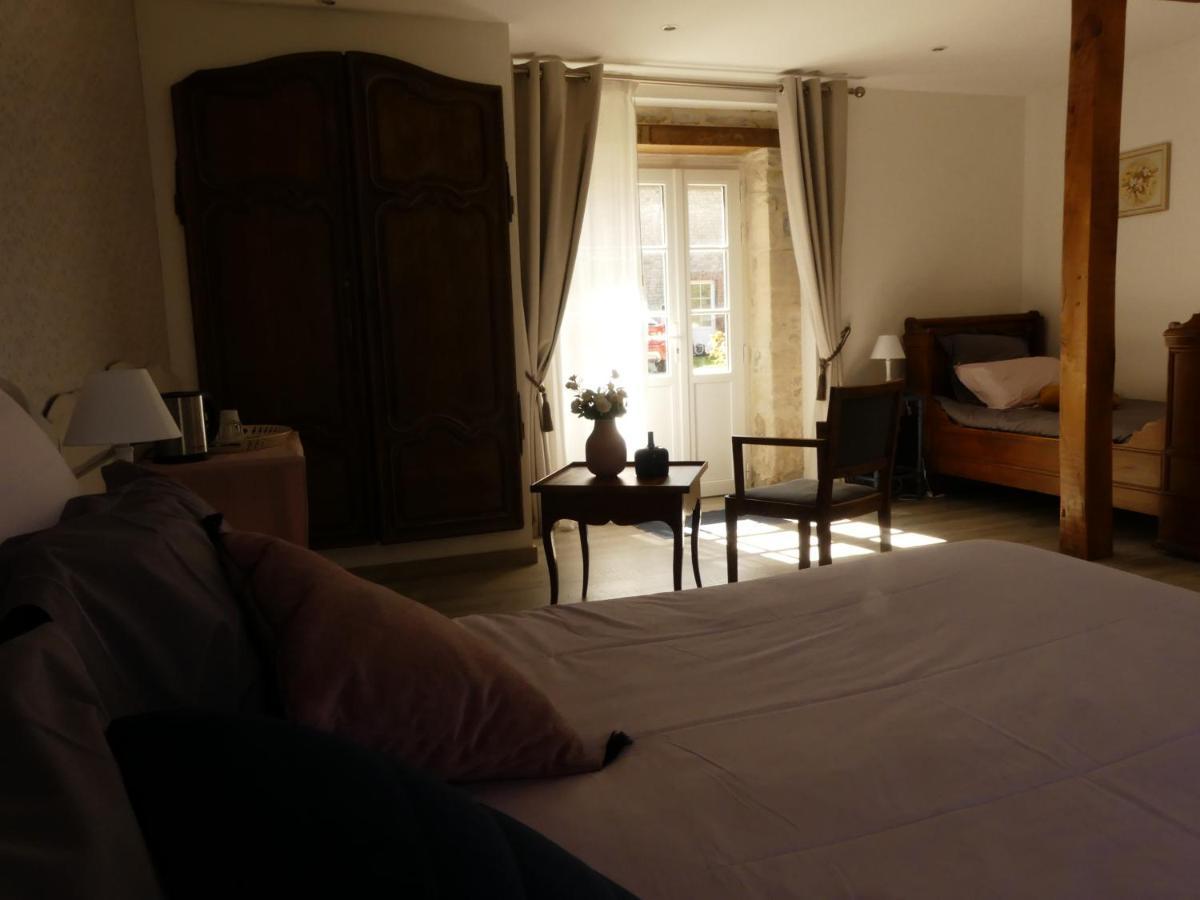 Bed and Breakfast Domaine De La Cour Vautier Mandeville-en-Bessin Экстерьер фото