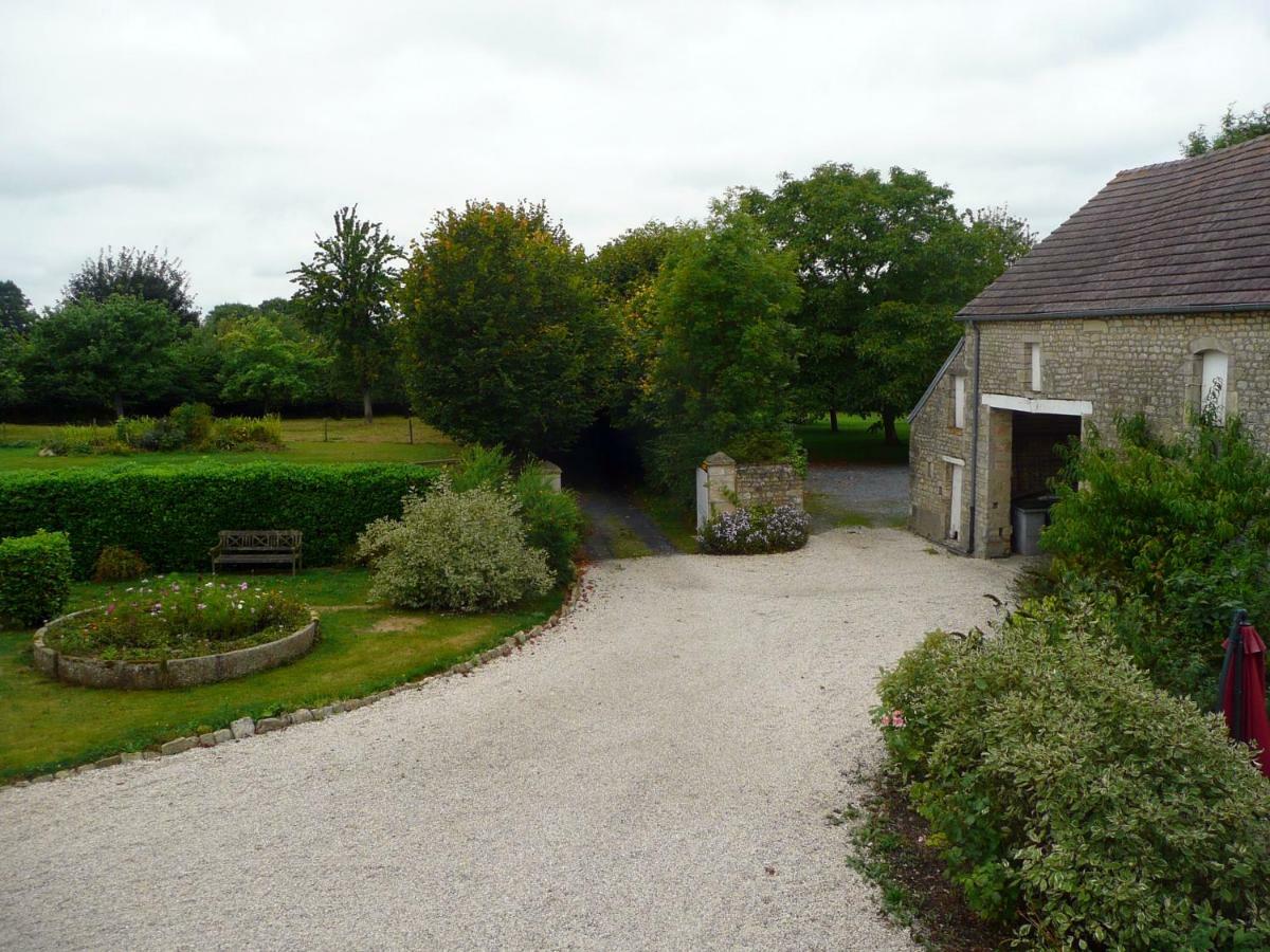 Bed and Breakfast Domaine De La Cour Vautier Mandeville-en-Bessin Экстерьер фото